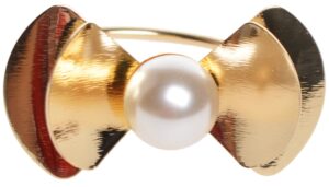 ce428b7bac661f51fd25d1698a77242e